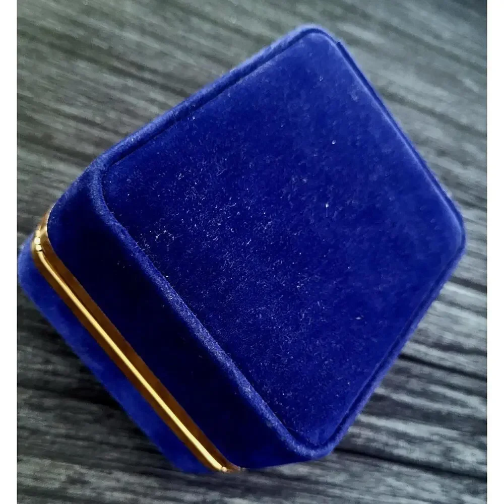 Oleg Cassini rare vintage